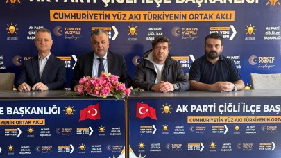 AK Partili Özdemir'den Çiğli Belediyesi'ne 1 yıl eleştirileri