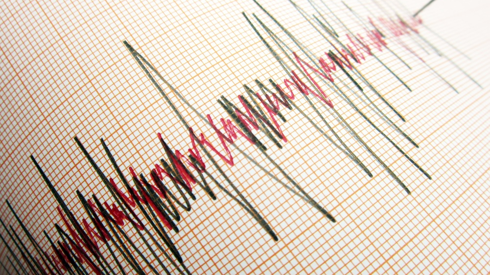 İstanbul merkezli deprem İzmir'de hissedildi