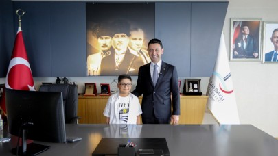 Bayraklı’da minik başkan icraatlarını açıkladı