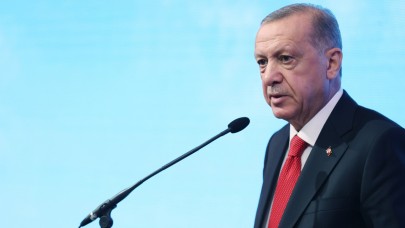 Cumhurbaşkanı Erdoğan: ''Deprem günlük siyasete alet edilemez''