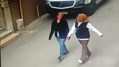 Evlere giren kadın hırsızlar polisten kaçamadı