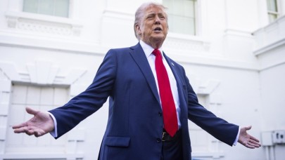 Trump, "ticari görüşmeler yok" diyen Çin’i yalanladı