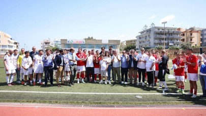 Çeşme ile Sakız Adası arasında sporla güçlenen dostluk