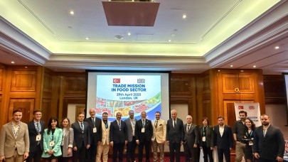 İngilizlerin sofralarını Türk lezzetleriyle donatmaya gittiler