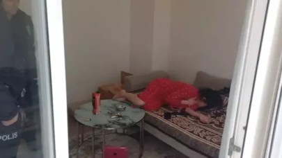 Birlikte yaşadığı kadını dövüp, bıçakladı