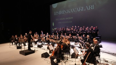 Maarif Orkestrası ve Halk Dansları Topluluğu, Bornova’da Sanatseverlerle Buluştu
