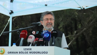 Bakan Yumaklı İzmir'de konuştu: Yangın, çıkmak için sebep arıyor