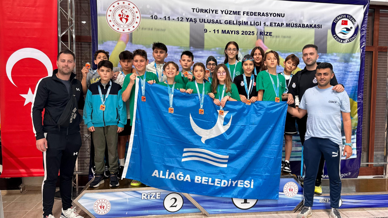 Aliağalı Yüzücülerden Madalya Şov, 16 Sporcu 16 Madalya İle Döndü