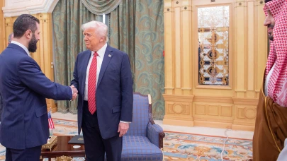 Trump: ''Suriye'ye yaptırımları kaldırıyoruz"