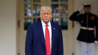 Trump: "Putin ve ben bir araya gelene kadar Ukrayna konusunda hiçbir şey olmayacak"
