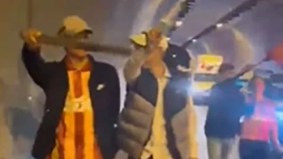Şampiyonluk kutlamasına döner bıçaklarıyla katıldılar