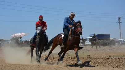 Torbalı’da rahvan at yarışı heyecanı yaşanacak