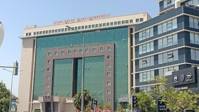 İcra müdür yardımcısı ve katip tutuklandı