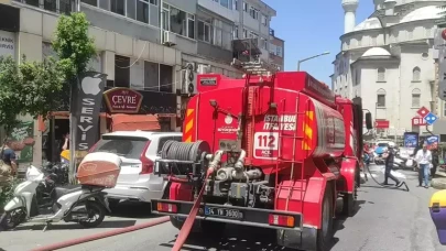 Mecidiyeköy'de restoranın mutfağı alev alev yandı
