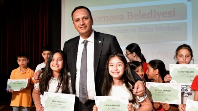 Bilimle büyüyen gelecek: Bornova’da sertifika heyecanı