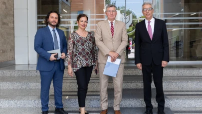 Başkonsolostan vize uyarısı: "Danışmanlık şirketleri süreci yavaşlatıyor"