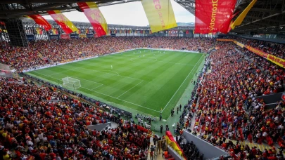 Göztepe'de kombineler satışa çıktı