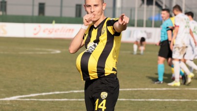 Aliağa FK, Muhammed Raşit’le yollarını ayırdı