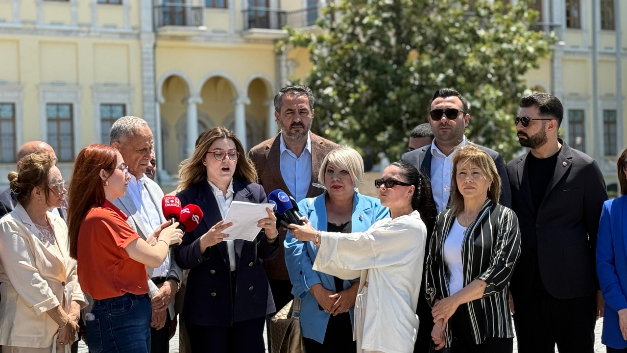 AK Parti İzmir'den 27 Mayıs Açıklaması