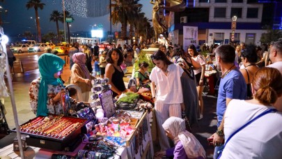 Karşıyaka’da “El Emeği Gece Pazarı” başlıyor