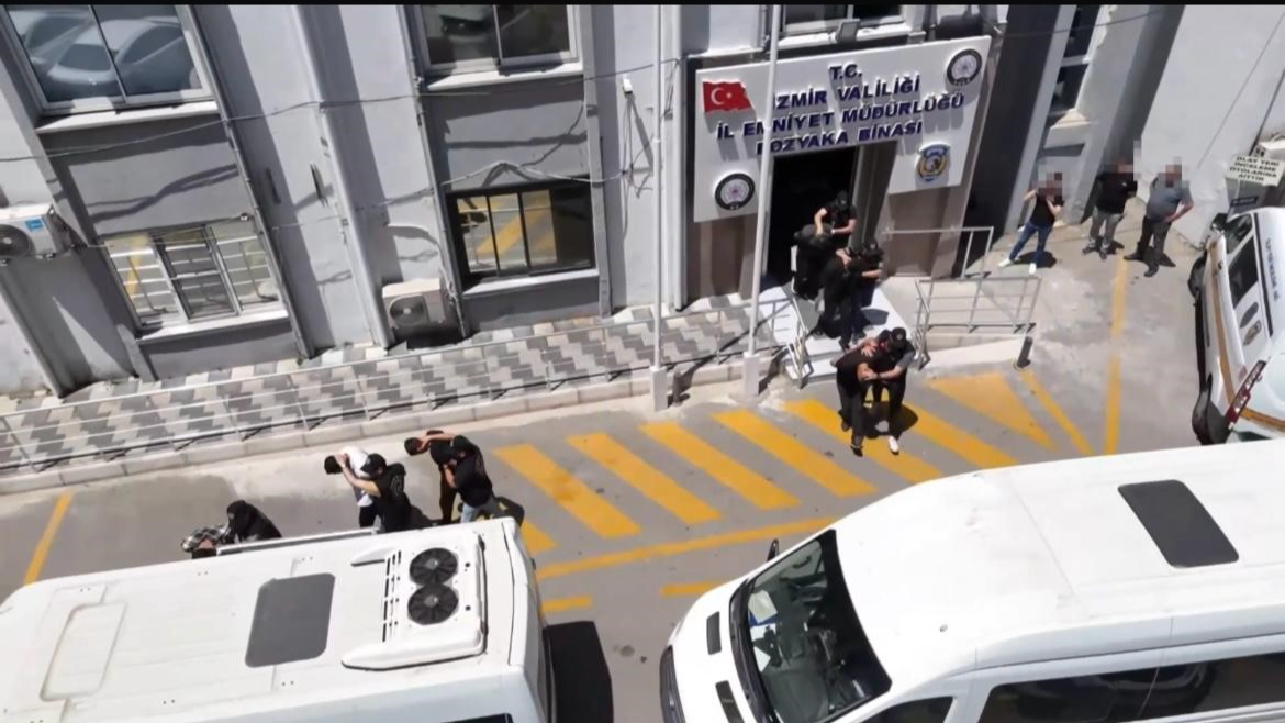 İzmir’de 2 kişinin öldüğü kavga olayında 8 tutuklama