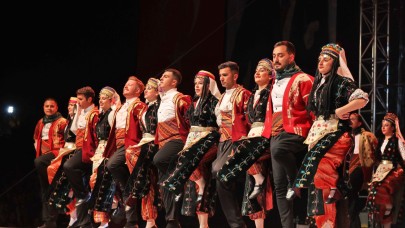 Halk oyunları coşkusu Konak’ta yaşanacak