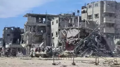 İsrail, insani yardım dağıtım noktasına saldırı düzenledi: En az 30 kişi hayatını kaybetti