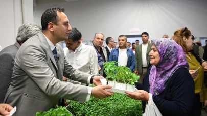 Kurbanlık hayvanların atıkları toprağa can oluyor