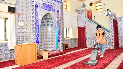 Çiğli’de Camiler Kurban Bayramı’na hazır