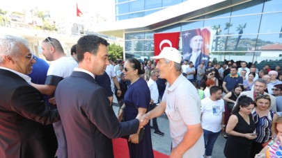 Başkan Önal, personeliyle bayramlaştı