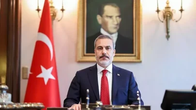 Bakan Fidan, Mısır Dışişleri Bakanı Abdulati ve Ürdün Dışişleri Bakanı Safadi ile görüştü