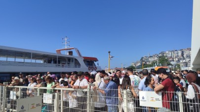 Bayramın son gününde Adalar İskelesi’nde yoğunluk oluştu