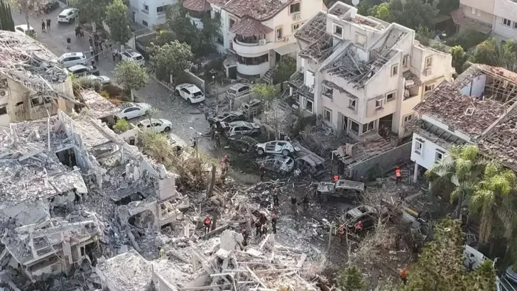 İran’ın İsrail’e karşı füze saldırısında 3 kişi öldü, 172 kişi yaralandı