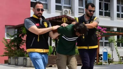 Gençleri dövüp serbest kalan şüpheli, mahalledeki başka bir kişiyi de darbetmiş