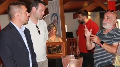 Seferihisarlı sanatçılardan Efes Selçuk’ta ‘’Cam’da Antik Ege’’ sergisi
