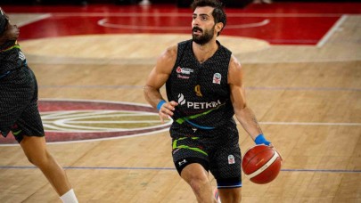 Yunus Emre, yeniden Aliağa Petkimspor'da