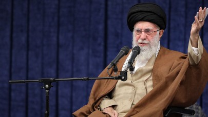 İran dini lideri Ali Ayetullah Hamaney: ''İran kimseye teslim olmayacaktır''