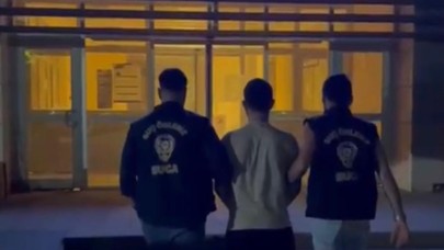 Aranan 2 hükümlü İzmir'de yakalandı