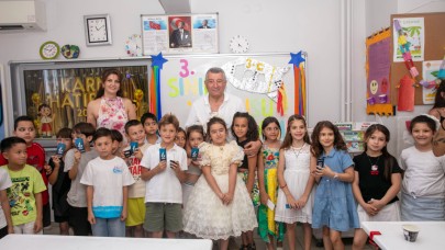 Güzelbahçe Belediyesi’nden öğrencilere tatlı sürpriz