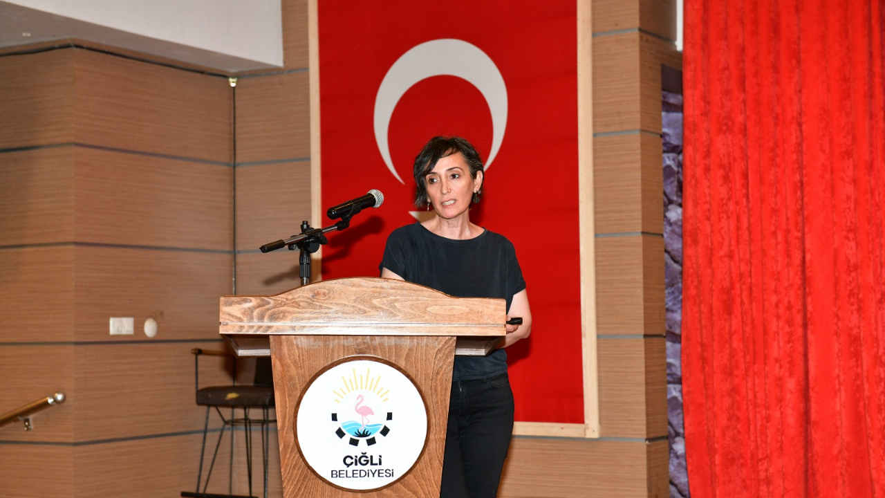 Çiğli Belediyesi’nden Bağımlılıkla Mücadele Semineri