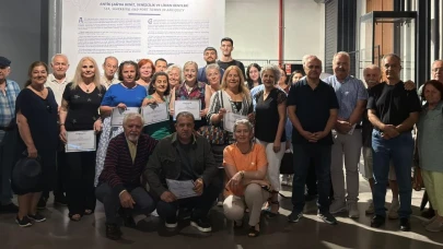 Azerbaycan milli şairi Ahmed Cevad İzmir'de anıldı