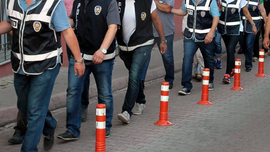 İzmir’de FETÖ operasyonu