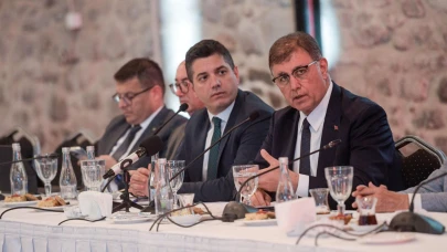 Başkan Tugay'dan kentin kalkınması için ortak akıl vurgusu
