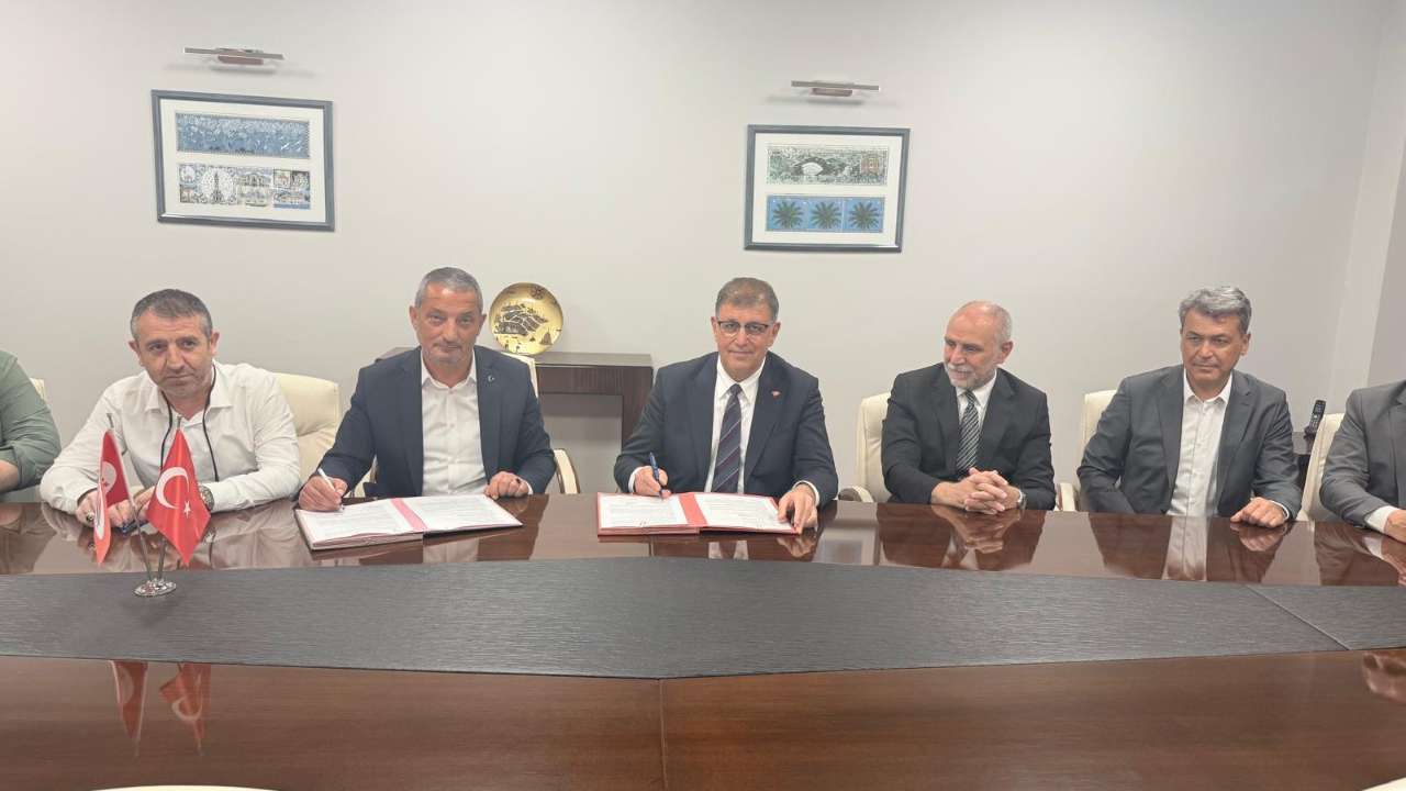 Metro AŞ’de de imzalar atıldı