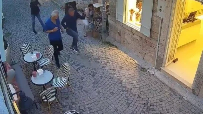 Çeşme'de iş insanına silahlı saldırıda bulunan 6 şüpheli tutuklandı