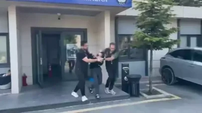 Fatih’te 6 farklı silahlı saldırının failinin yakalandığı operasyon kamerada