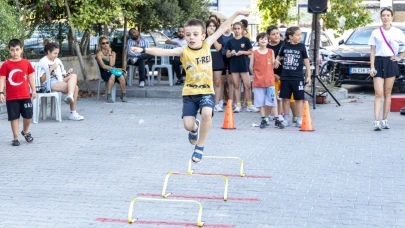 Karşıyakalı çocuklar mahalle kültürüyle büyüyor