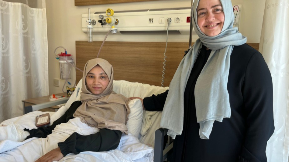 Çin zulmünden kaçan Uygur Türk’ü Ayşe, Eskişehir’de şifa buldu