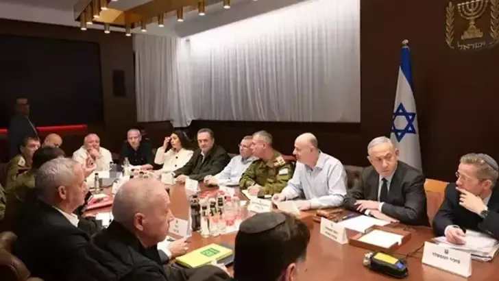 İsrail müzakere heyeti, Gazze'de ateşkes için Doha'ya gidiyor