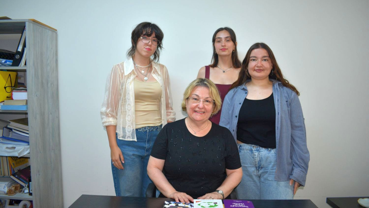 Egeli öğrencilerden “Küçük Eller, Büyük Hayaller” projesi ile eğitime destek